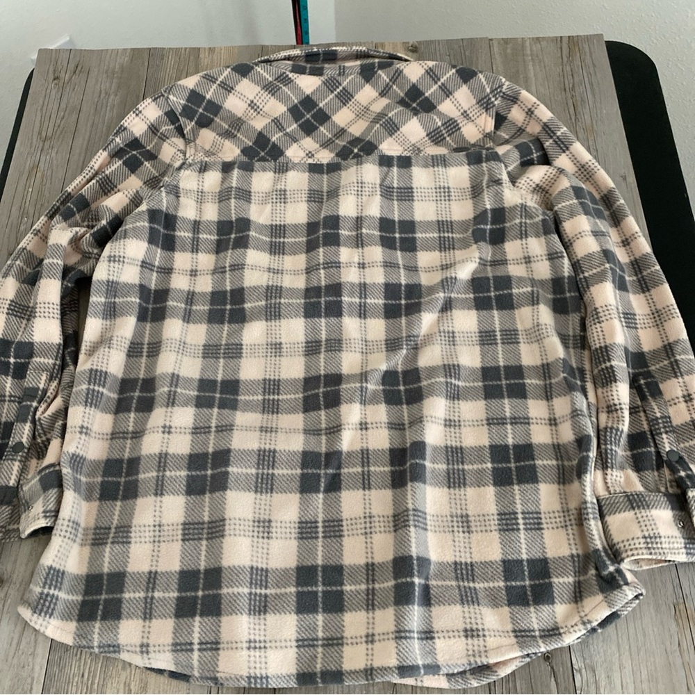 O’Neill Plaid Snap Button Shacket Fleece Women’s XL - Picture 9 of 10
